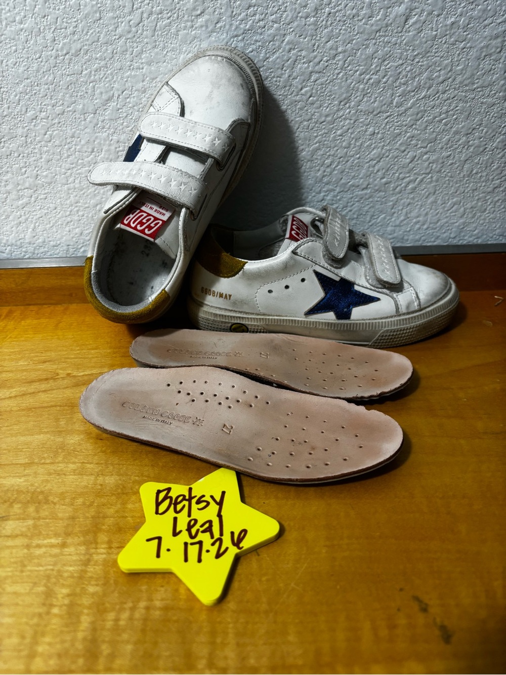 Golden Goose Kids White Sneakers with Navy Star and Gold Heel